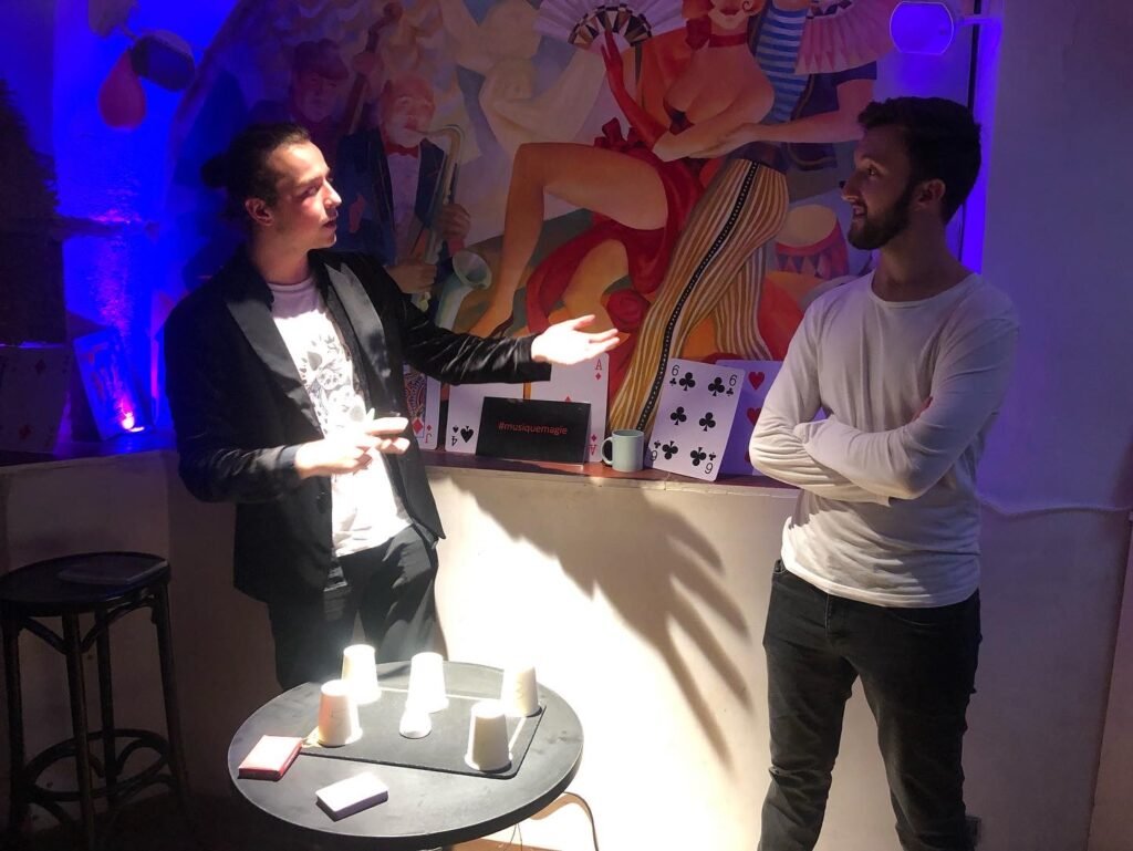 julien heka magicien sur paris